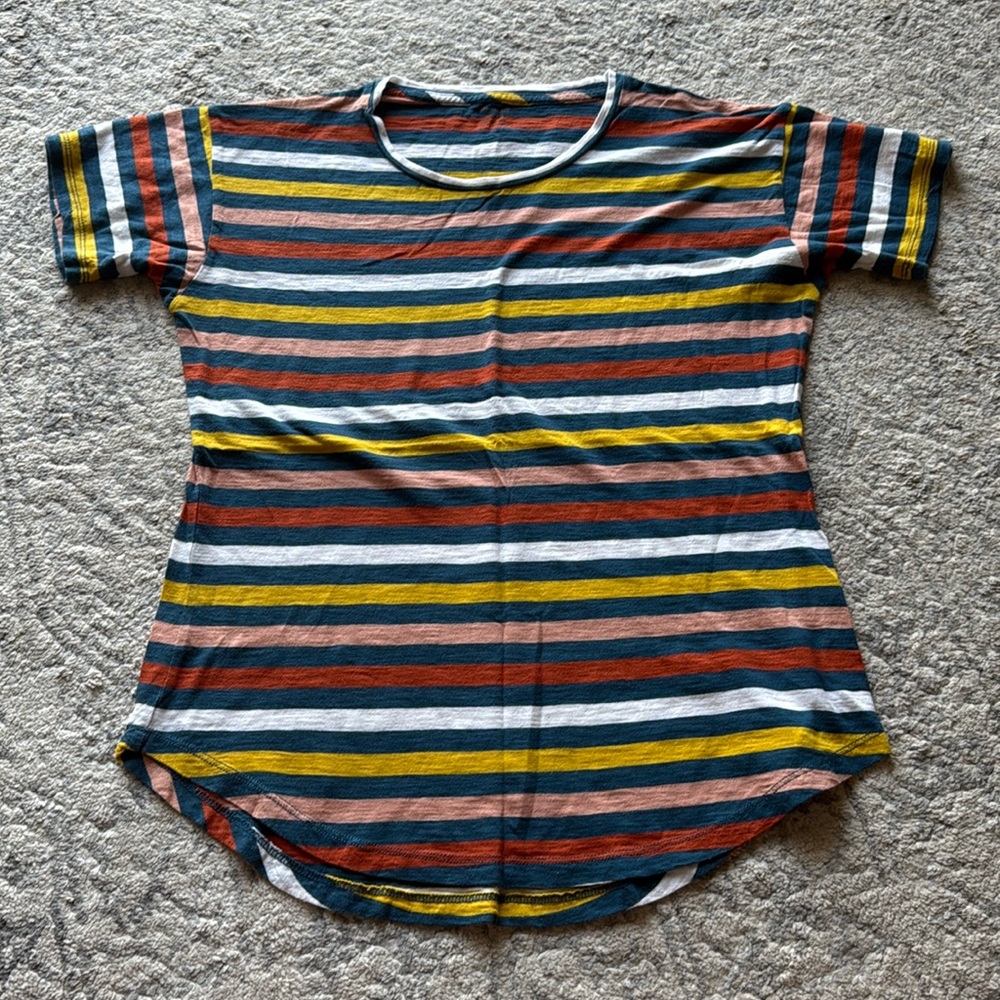 ⭐️ Madewell striped t shirt